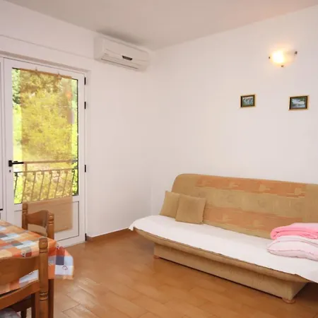 Apartment Zivogosce - Porat 6700c Igrane
